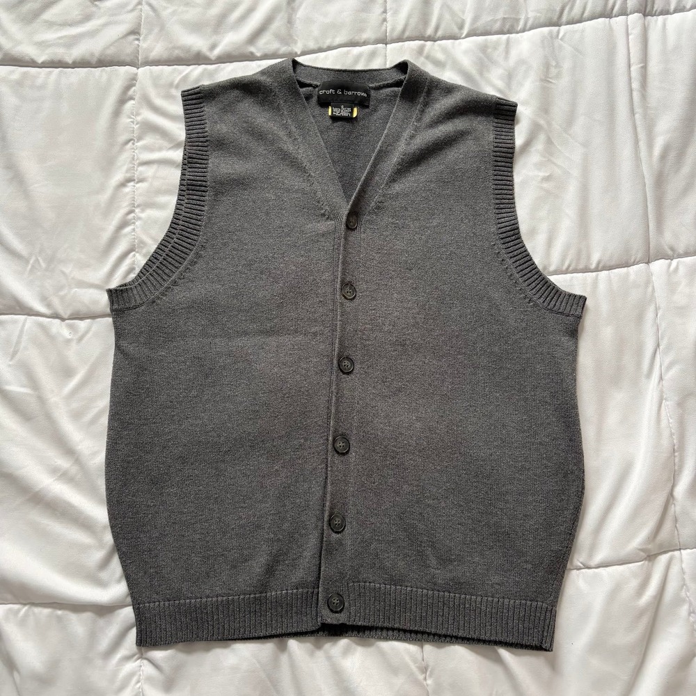 Croft & Barrow Mens Gray 100% Cotton Button Front V-Neck Sweater Vest Small